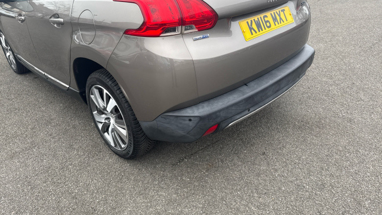 Peugeot 2008 1.6 BlueHDi 120 Feline 5dr [Mistral] Diesel Estate